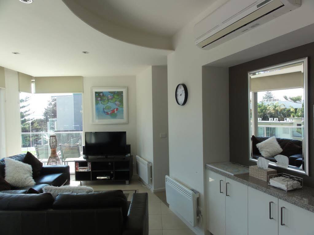 Apartment 507 At The Waves